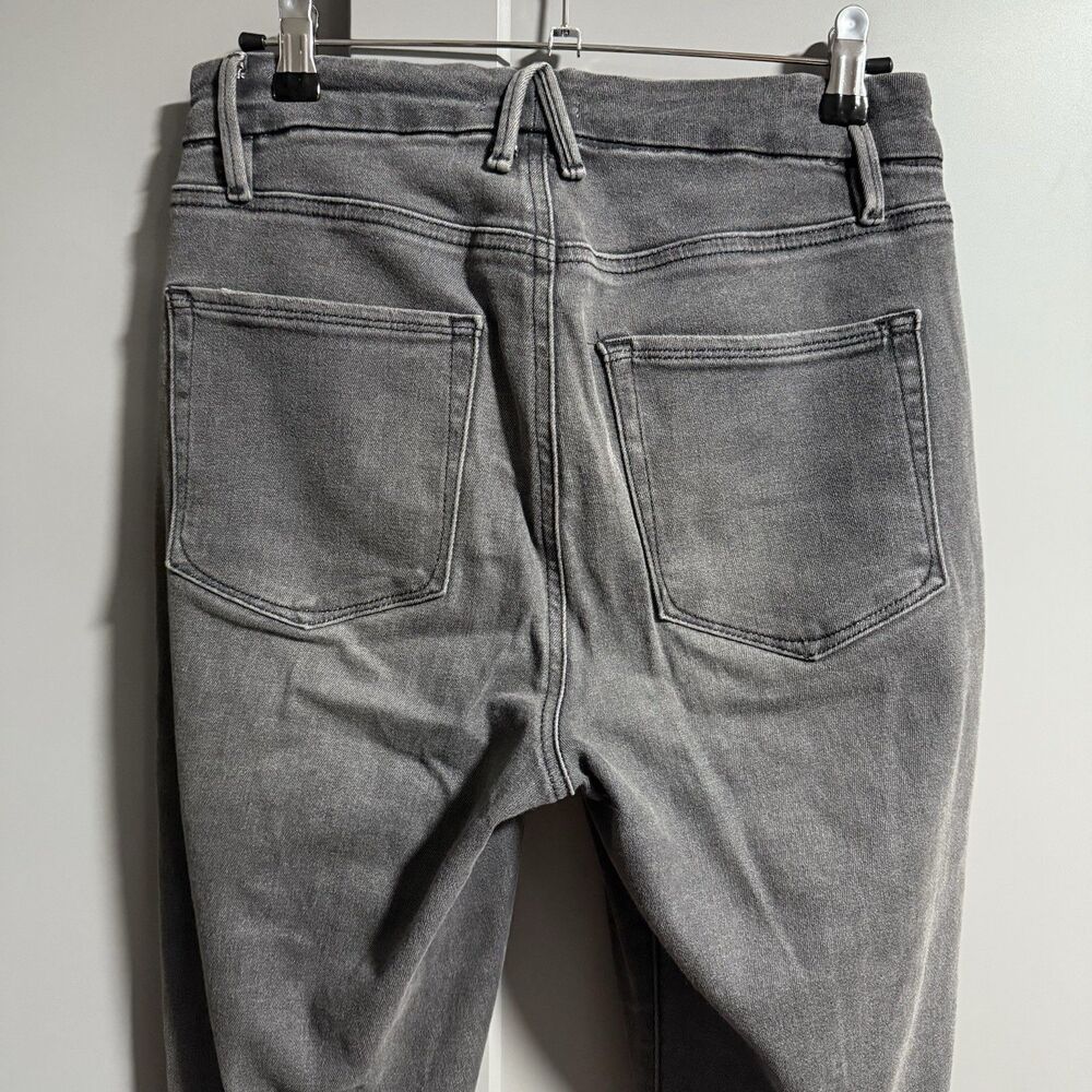 Good American Good Waist Crop Raw Hem Denim Skinny Jeans Black 8/29 GWCRH419T - Picture 6 of 9